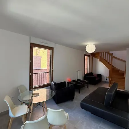 Duplex Neuf Terrasse Commerces Metro Ligne 5 Romainville